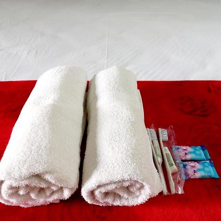 Harmony House Syariah Near Alun Alun Pati Mitra Reddoorz Hotel Eksteriør billede