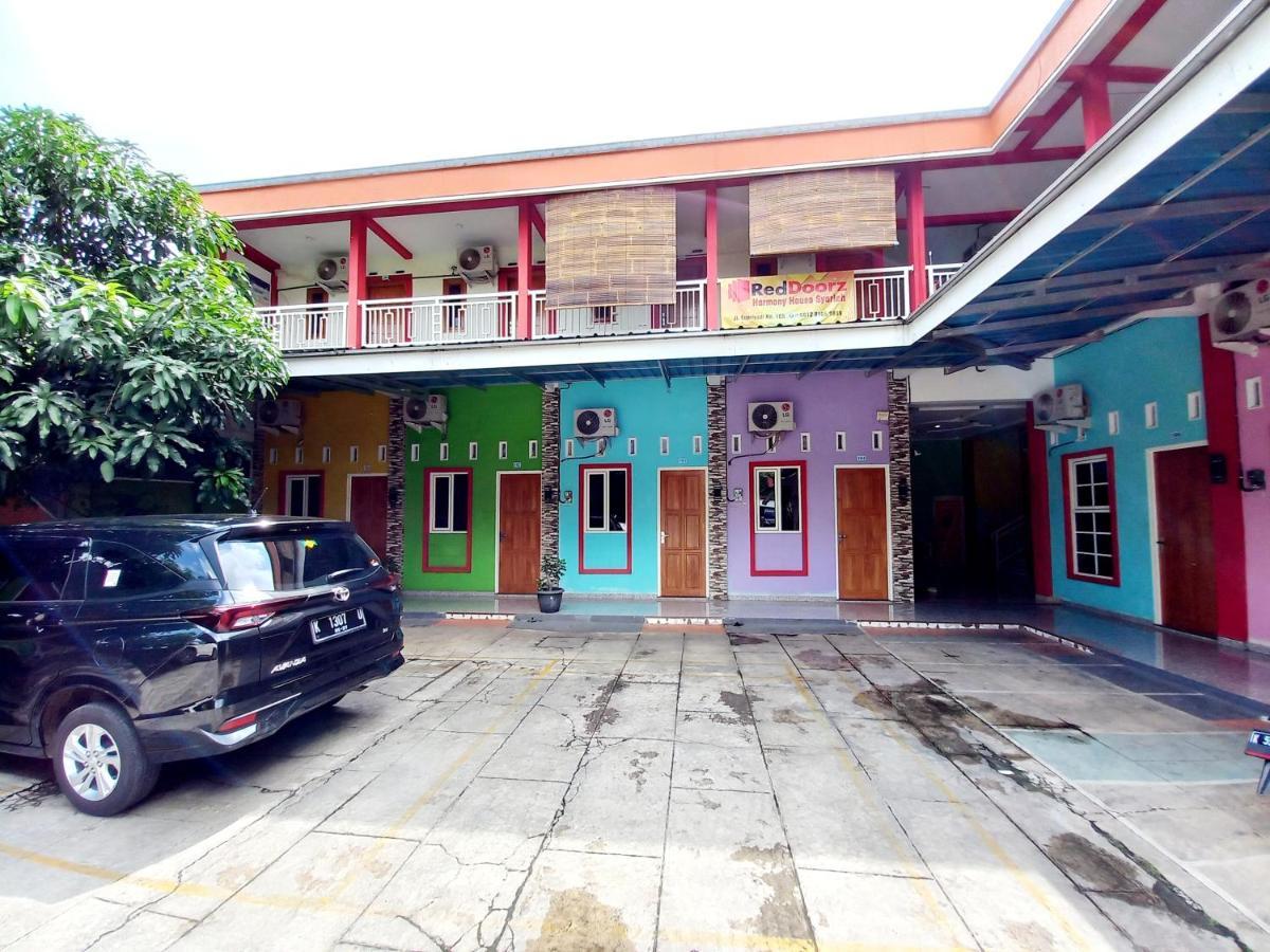 Harmony House Syariah Near Alun Alun Pati Mitra Reddoorz Hotel Eksteriør billede